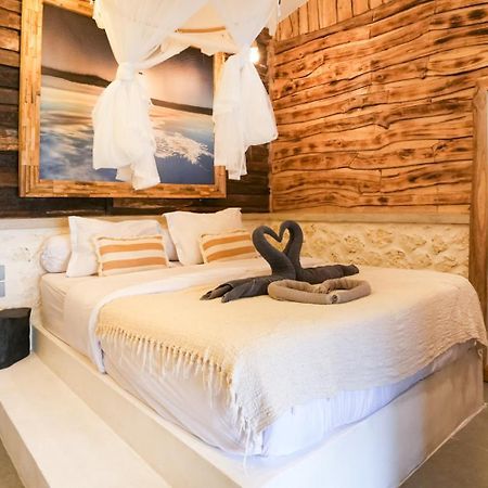 Alma Surf Villas 5 - Cozy 01 Bed With Private Pool Uluwatu  Bagian luar foto